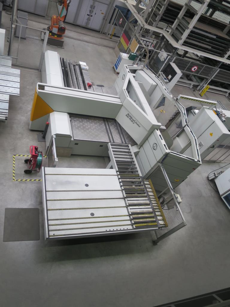 sheetmetal- and metalworking machines<br><font size="2">Collaboration with Hilco Industrial Acquisitions<br></font><img src="/images/hil.png"><br>-4